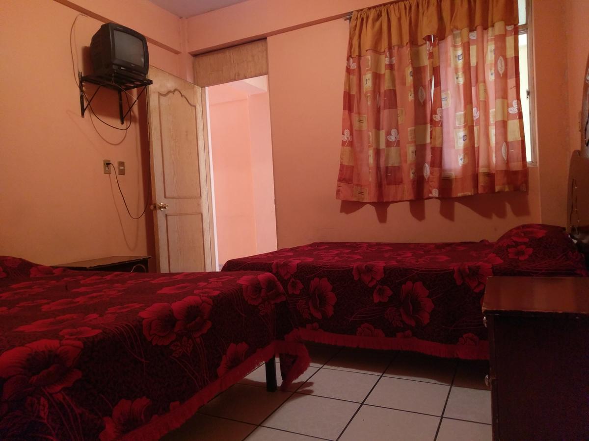 Hotel Cristal Nuevo San Juan Parangaricutiro Екстериор снимка