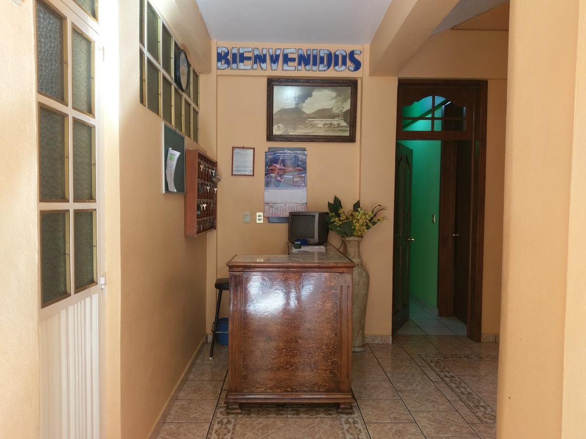 Hotel Cristal Nuevo San Juan Parangaricutiro Екстериор снимка